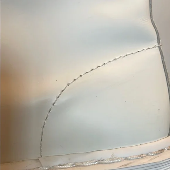 Dr. Martens Men’s Off-White Lace-Up Boots, mens 11 - Picture 10 of 16